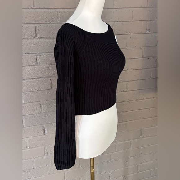 H&M NWT black cropped off shoulder sweater XS - Picture 9 of 15